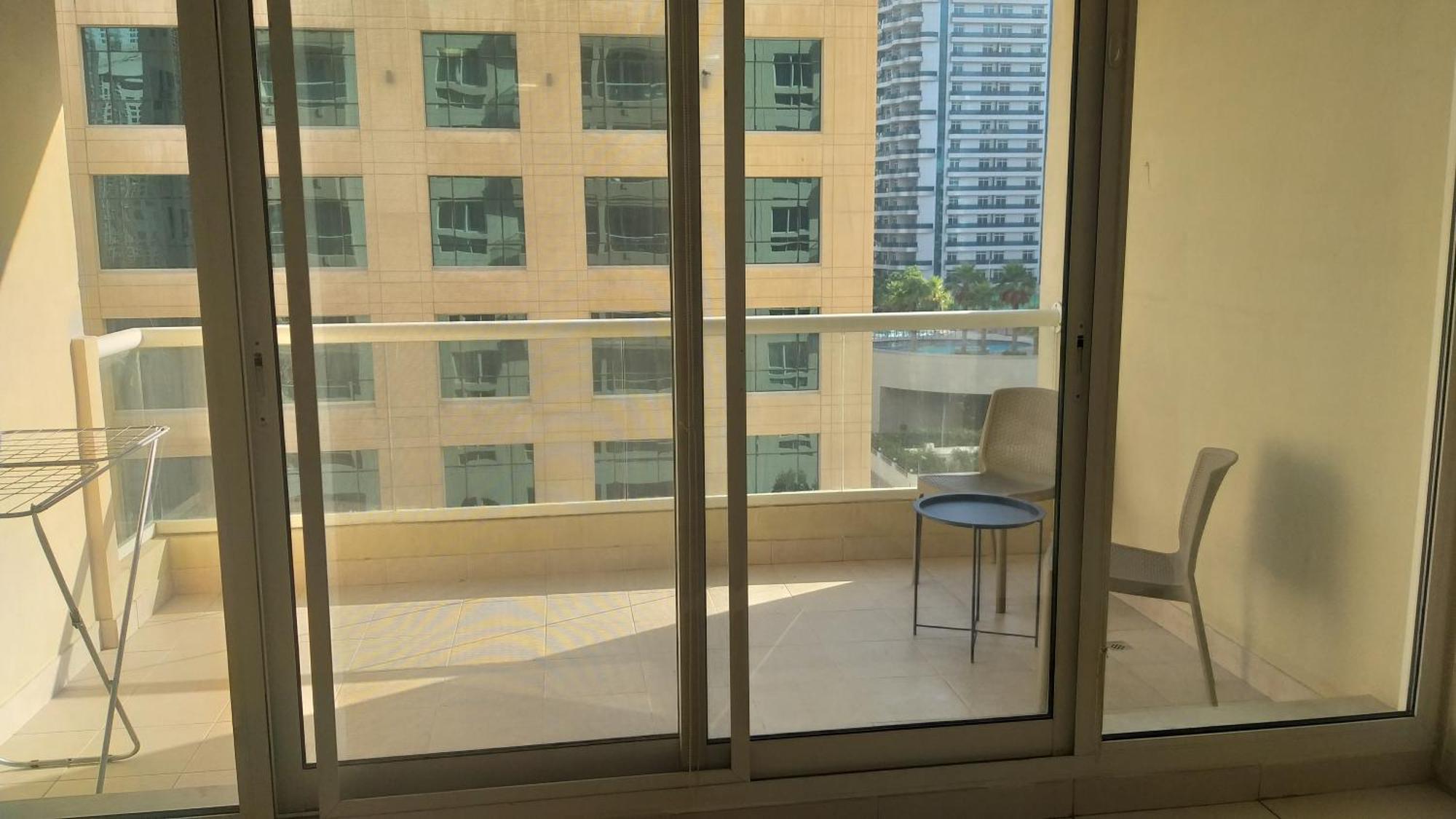Lovely 1-Bedroom Apartment In The Heart Of Dubai Marina Bagian luar foto